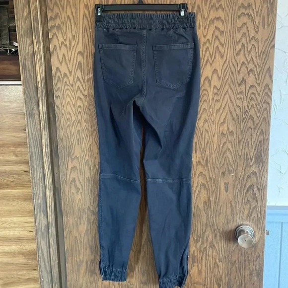 Spanx NWT Stretch Twill Cargo Jogger - Picture 4 of 7